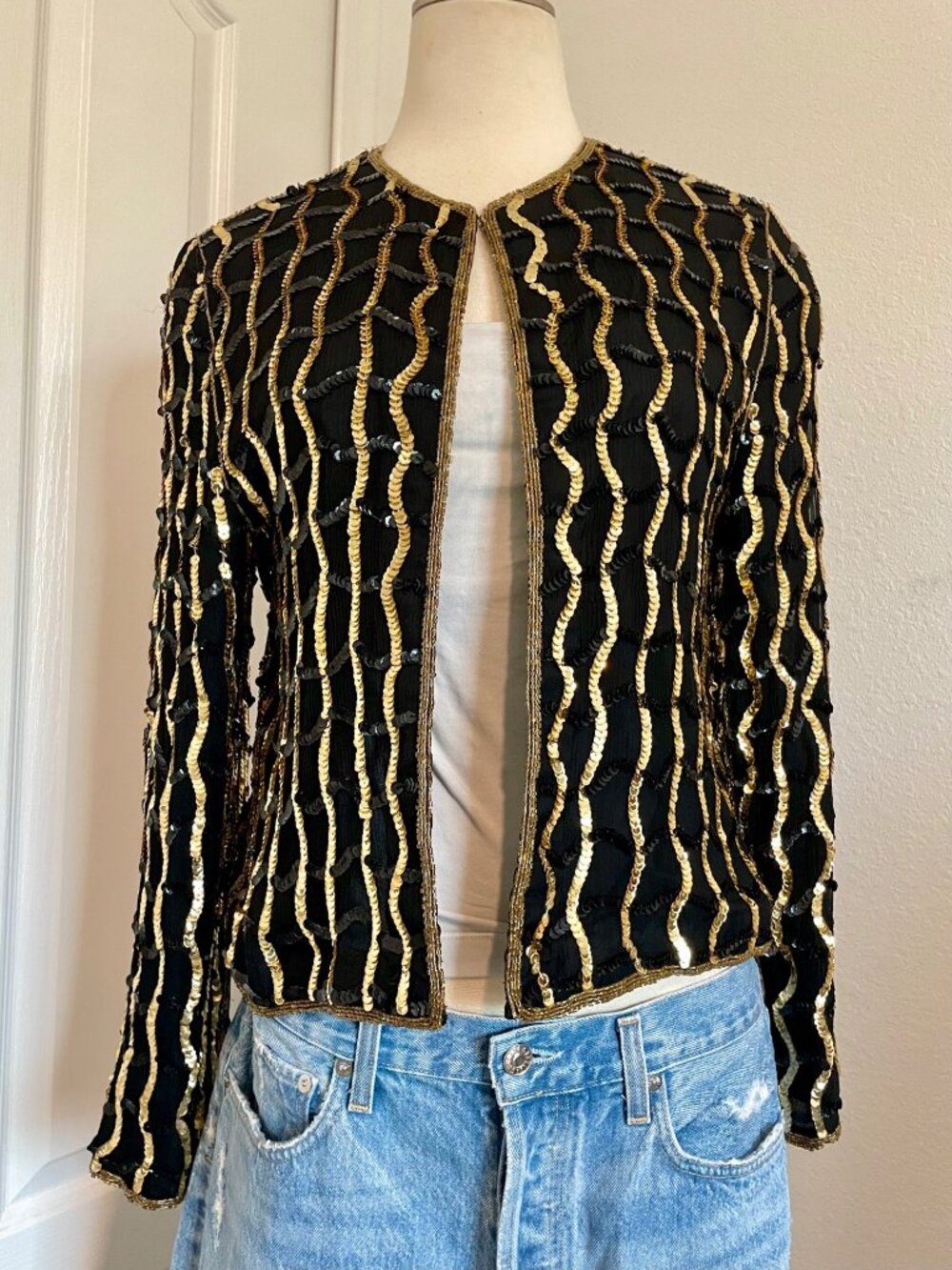 Vintage 1990s Nite Line Maximalist Black + Gold Silk Sequin Top Women’s Medium - Picture 2 of 16